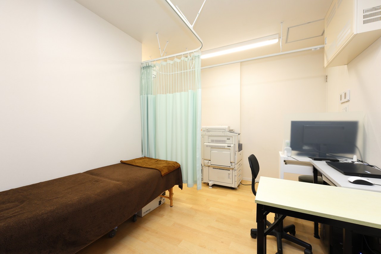 診察室2